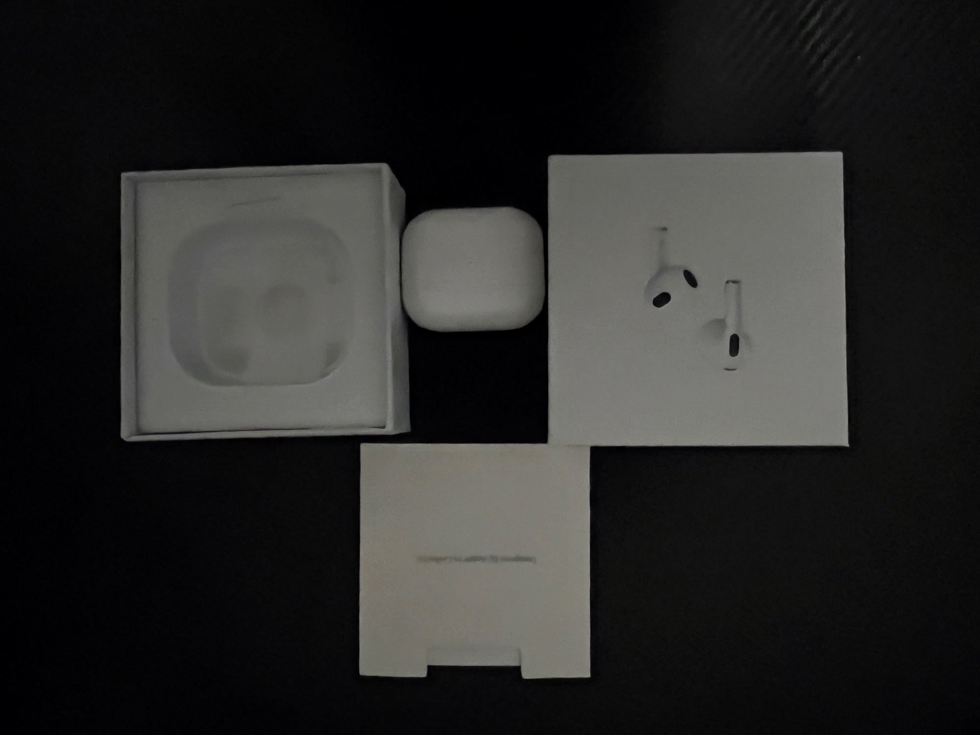 Écouteurs sans fil Apple AirPods 3 avec boîtier