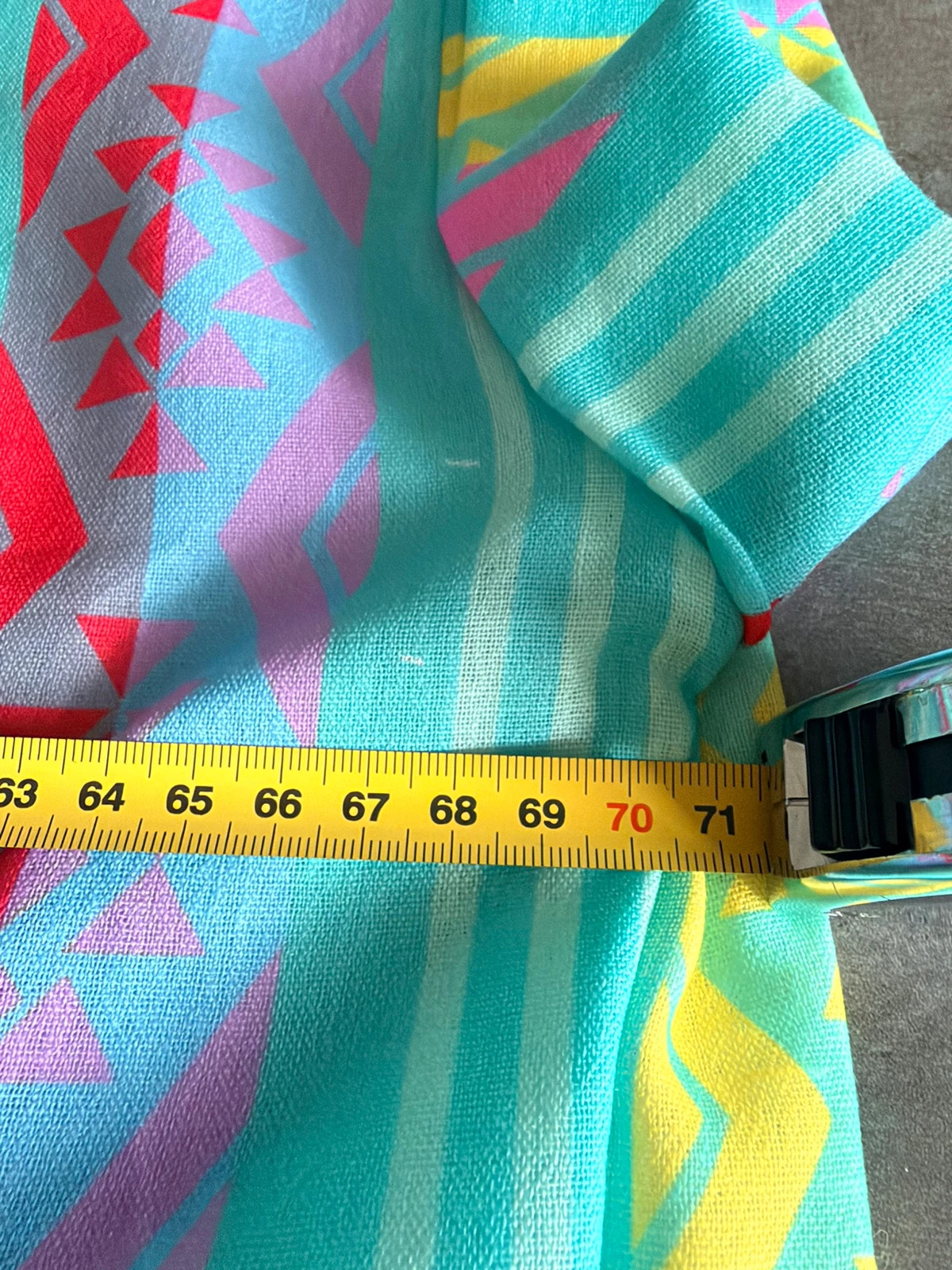 🌈Chemise oversize 40-50 bleu turquoise et logos ethniques – M-Made in Italy – taille Taille unique 4