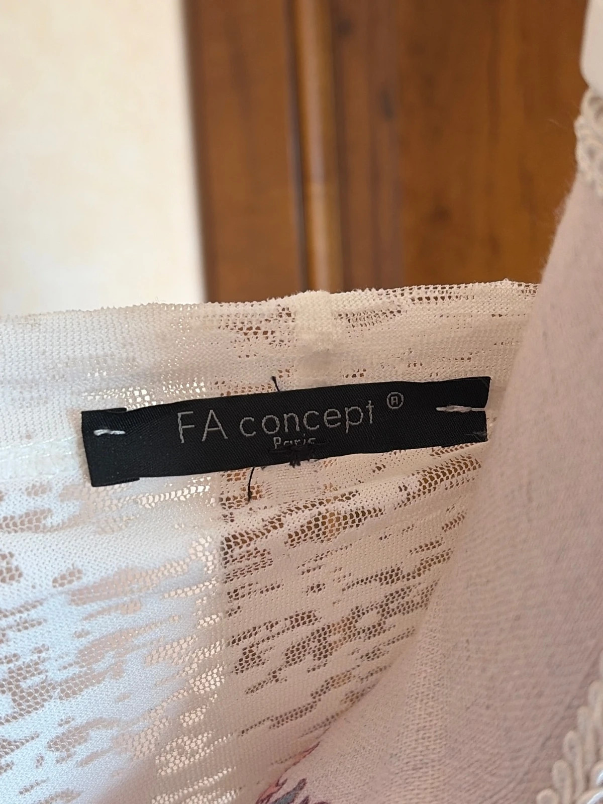 Gilet voile dentelle TU 40/46 – FA Concept – taille Taille unique 4