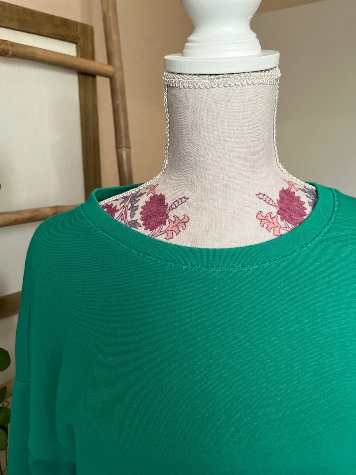🌸 Sweat vert Brésil Cecil 🌸 – Cecil – taille M / 38 / 10 5