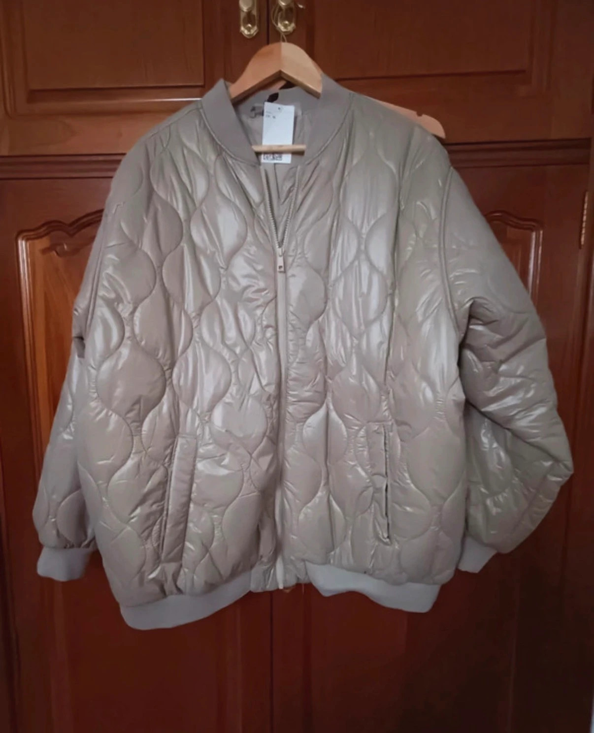 Chaqueta acolchada ligera beige bomber oversize h&m veste matelassée v15 – H&M – taille XL / 42 / 14 3