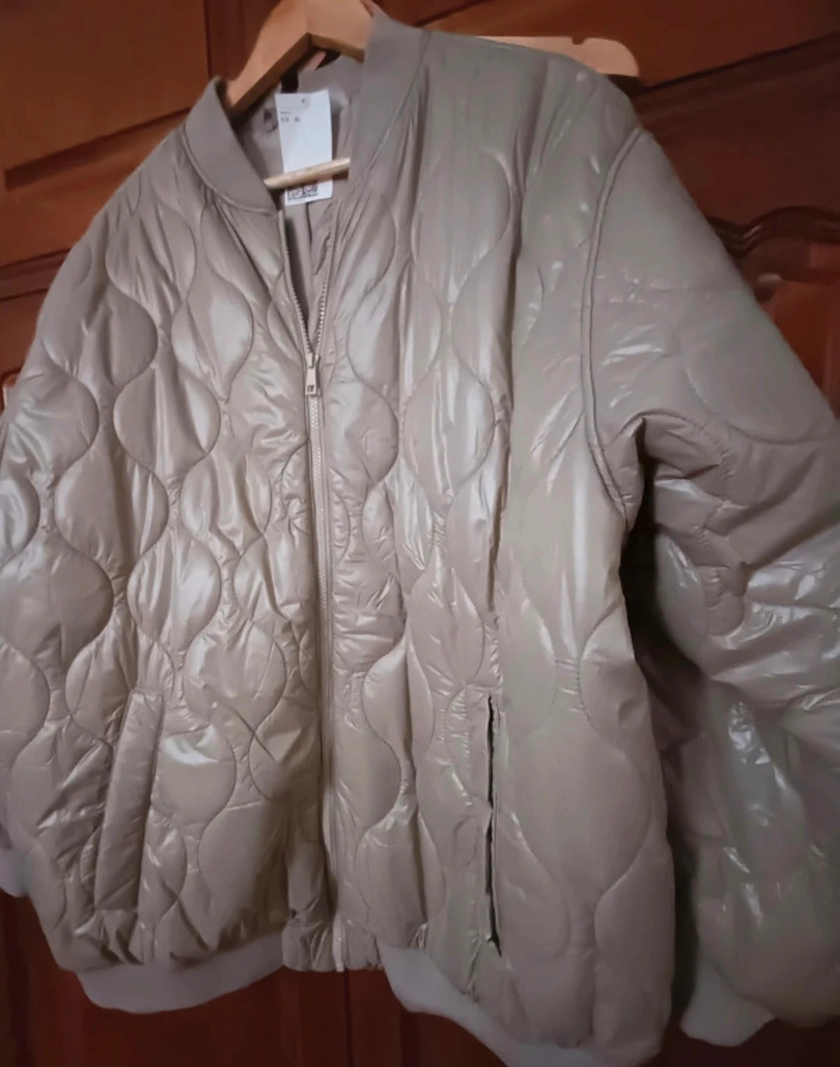 Chaqueta acolchada ligera beige bomber oversize h&m veste matelassée v15 – H&M – taille XL / 42 / 14 4