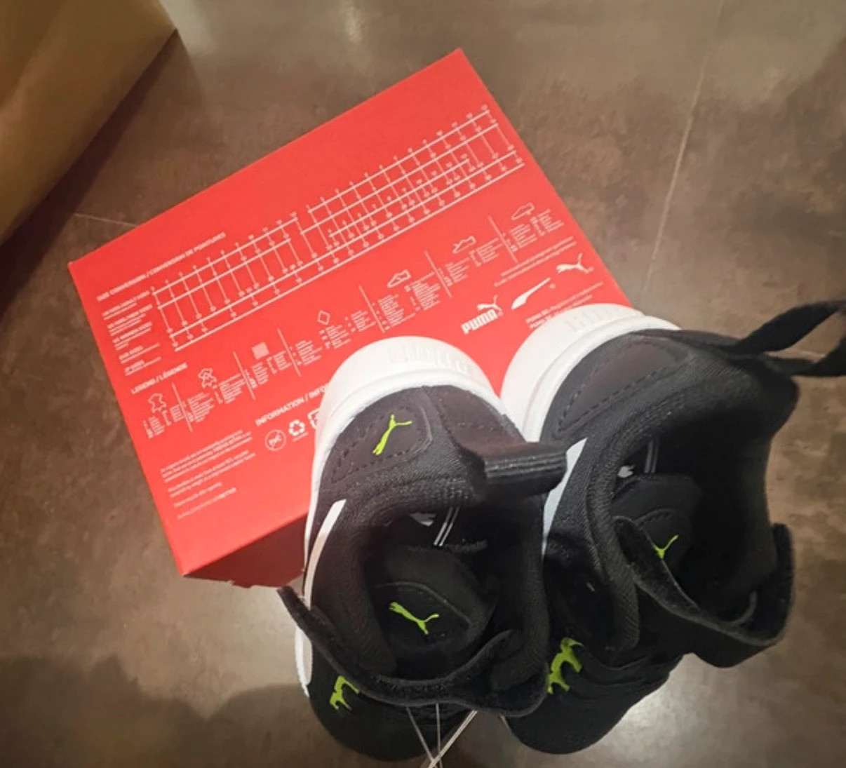 zapatillas deportivas puma flyer runner v inf velcro negro verde talla 22 t22 baby sneakers – Puma – taille 22 5