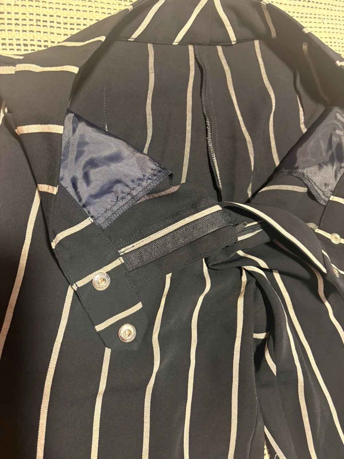Pantalón de vestir a rayas marinero / Pantalon rayé pinstripe / Striped trousers – Local – taille M / 38 / 10 4