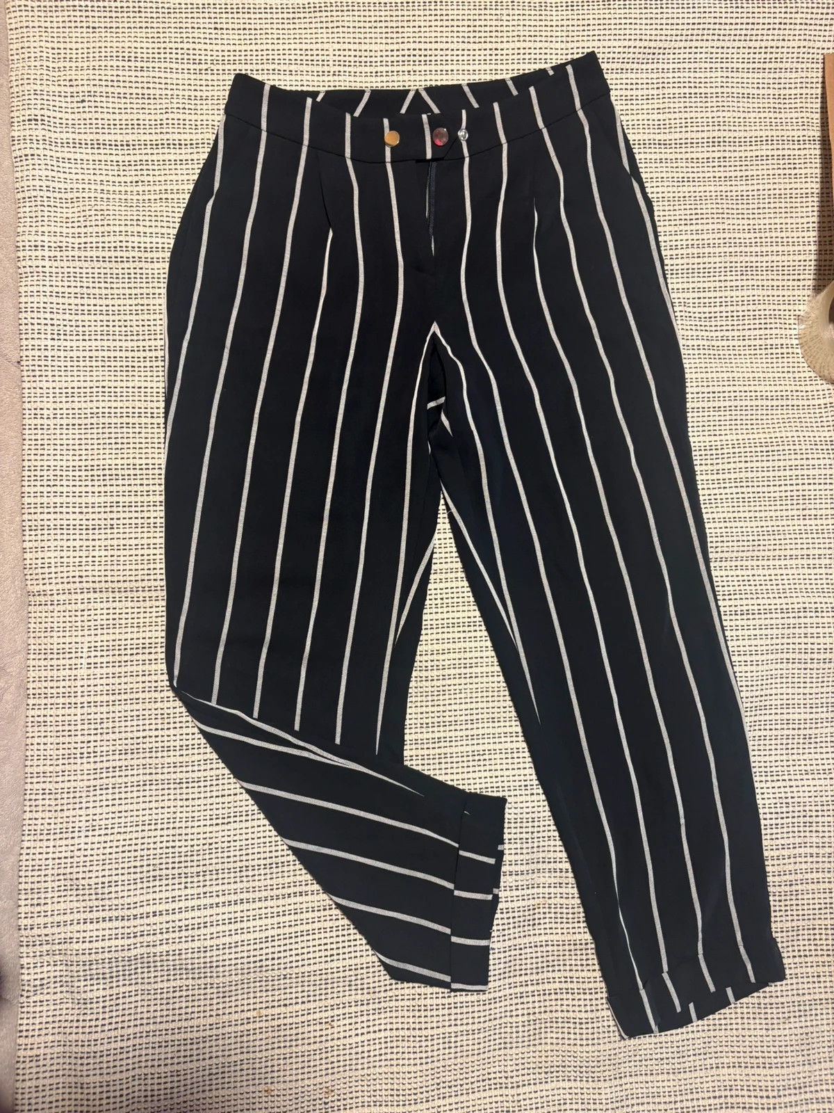 Pantalón de vestir a rayas marinero / Pantalon rayé pinstripe / Striped trousers – Local – taille M / 38 / 10