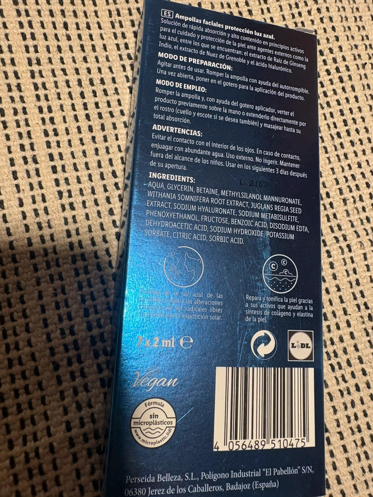 Ampollas Cien Blue Light Ácido Hialurónico Anti-Luz Azul (7x2ml) NEW – Cien 2