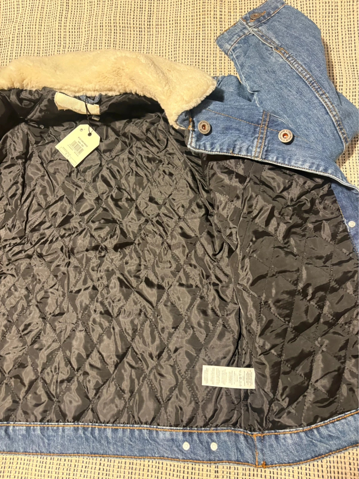 Cazadora vaquera con cuello borrego Unit talla S nueva con etiqueta – Unit – taille S / 36 / 8 5
