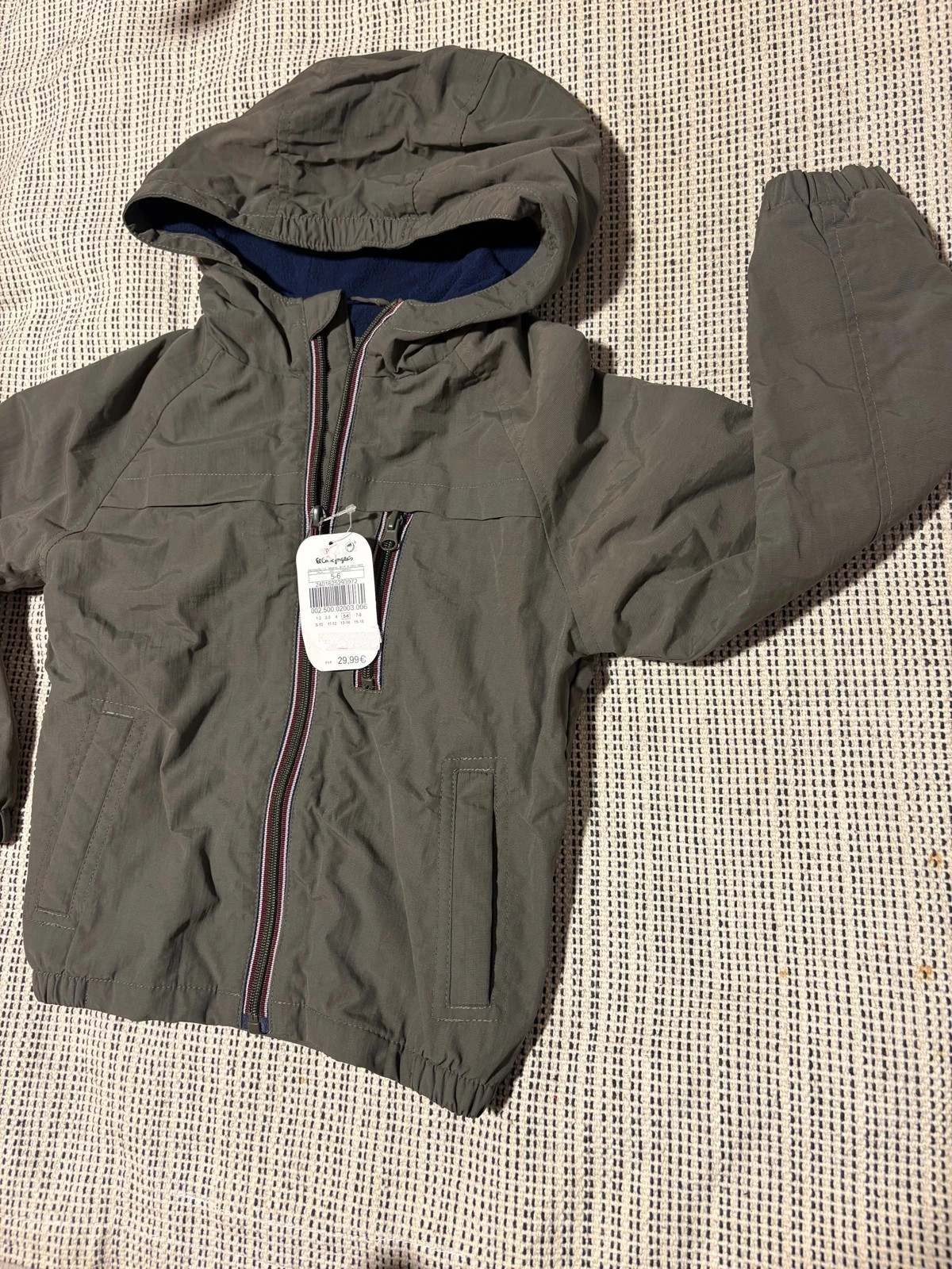 * Cazadora abrigo verde caqui Freestyle El Corte Ingles 5-6 anos nueva – Freestyle – taille 5 ans / 110 cm 2