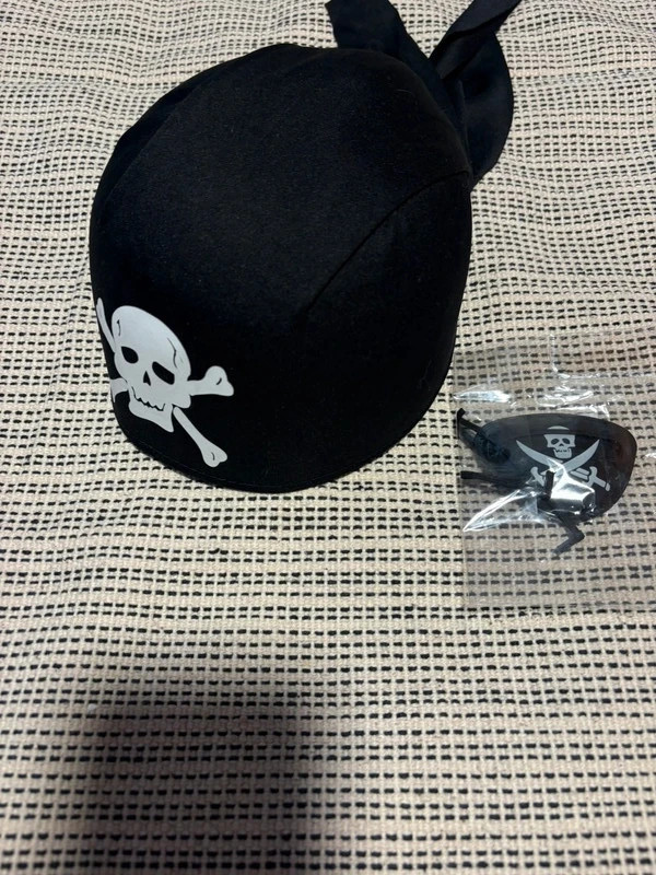 * Set Disfraz Pirata: Gorro / Pañuelo + Parche para Ojo (Nuevo) – Local – taille Taille unique