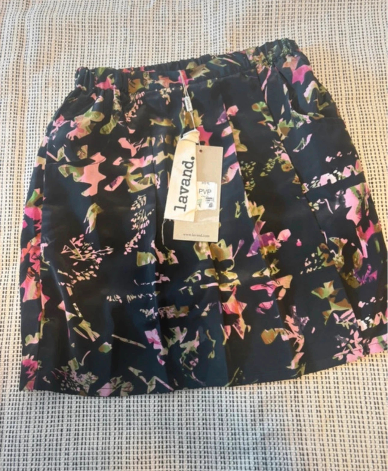 Falda corta Lavand XS nueva flores / Jupe fleurs / Skirt