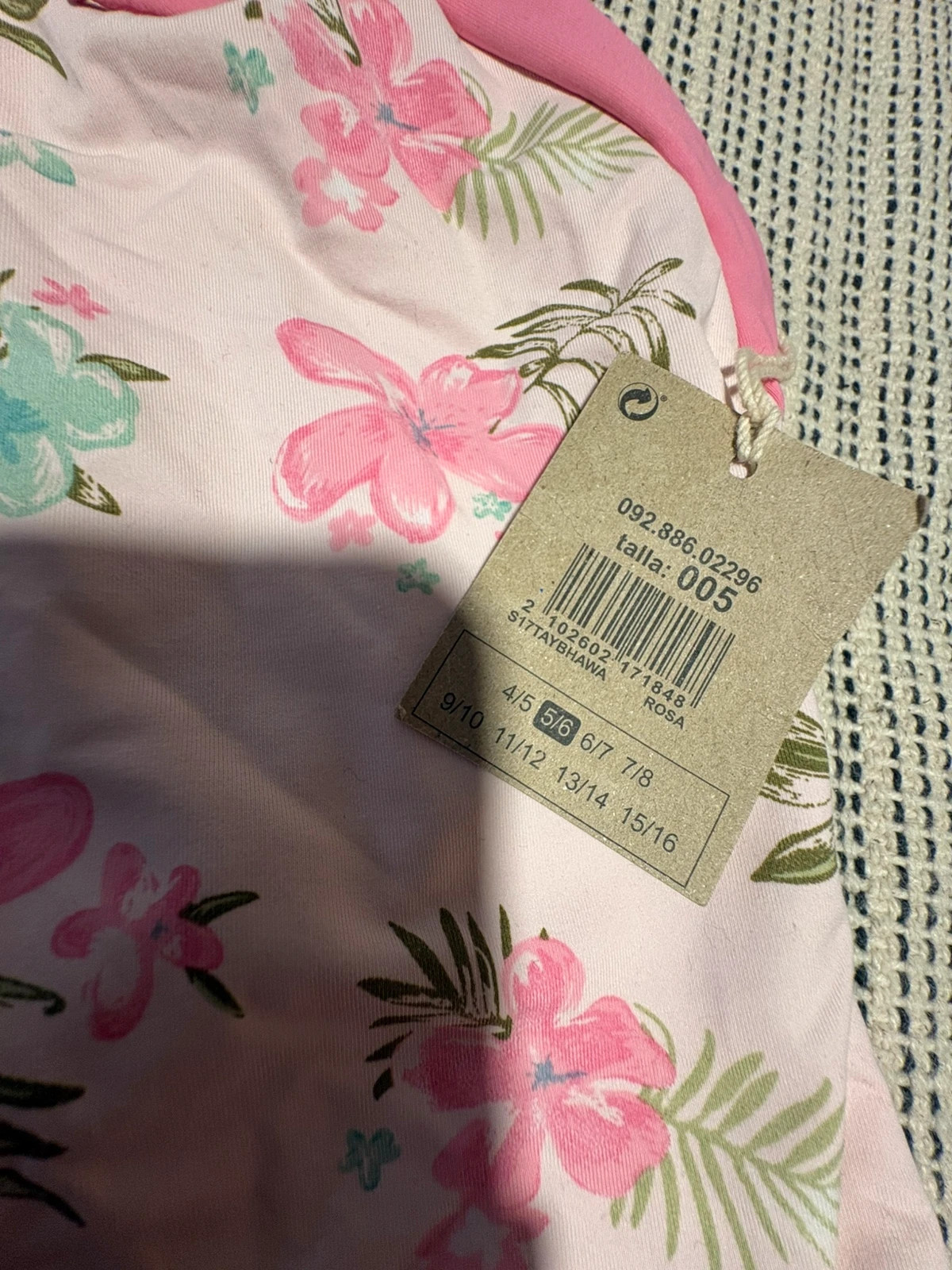 Bañador Niña Flores Tropicales Rosa Talla 5/6 Años Nuevo con Etiqueta – Unit – taille 5 ans / 110 cm 4