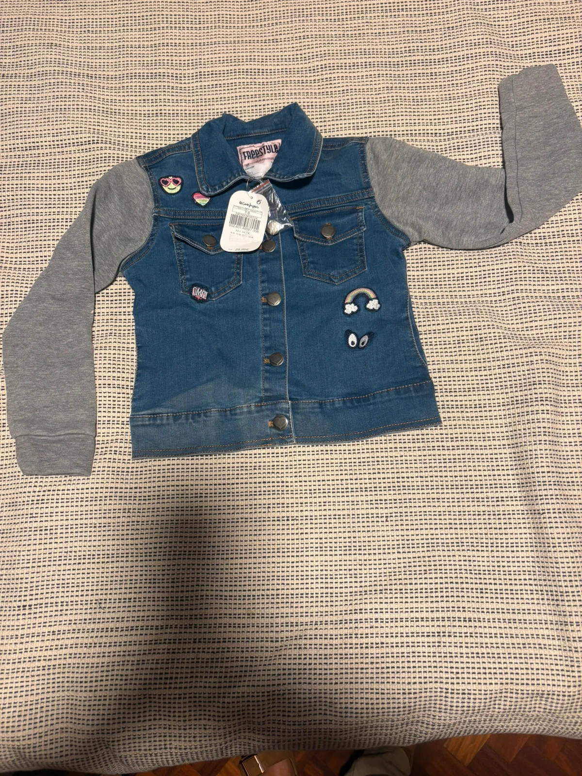 cazadora vaquera infantil de la marca Freestyle talla 7-8 años