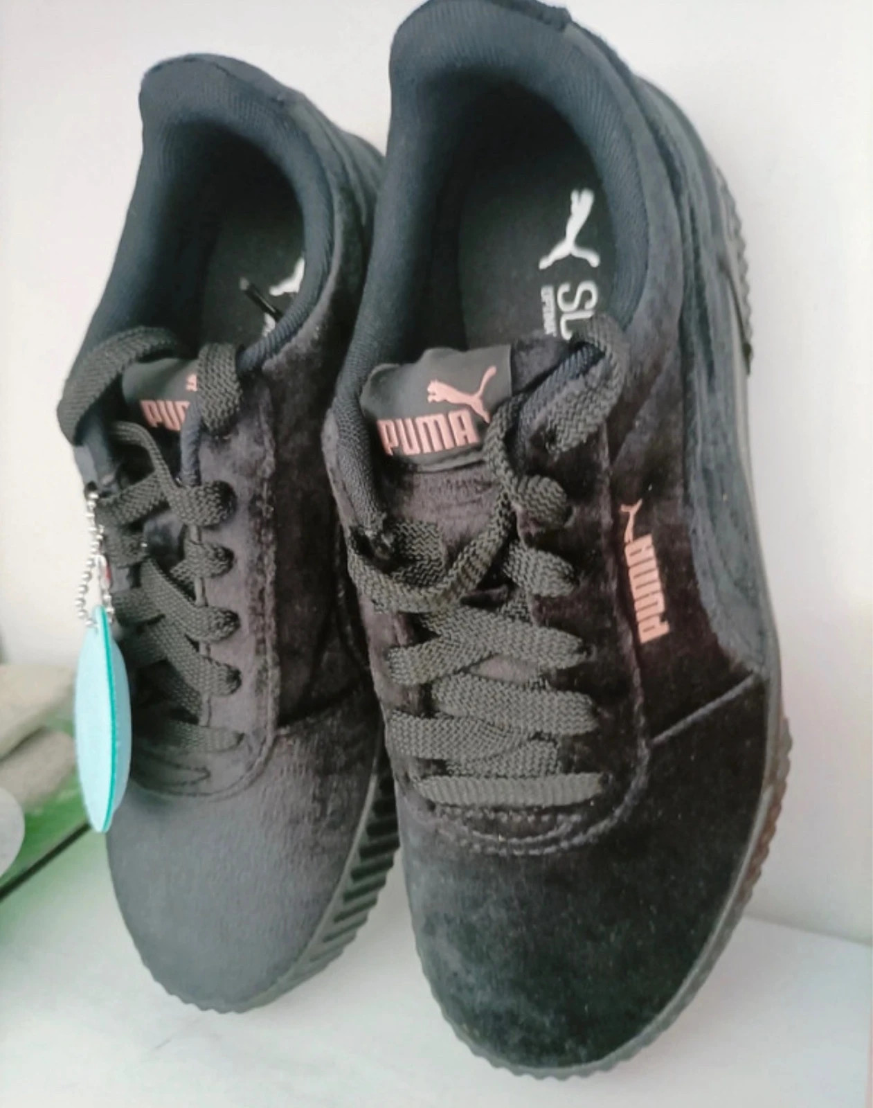 Zapatillas puma modelo Cqtina Velvet nuevas talla 36 (ii°k)(2) – Puma – taille 36 2