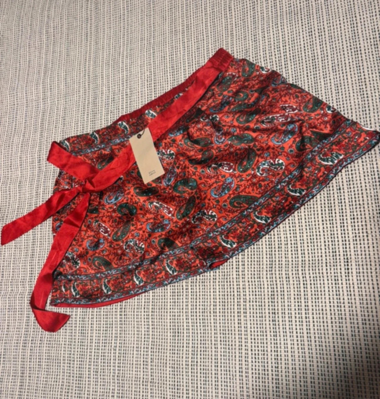 *Shorts fluidos estampados Sfera L estilo boho paisley – Sfera – taille L / 40 / 12