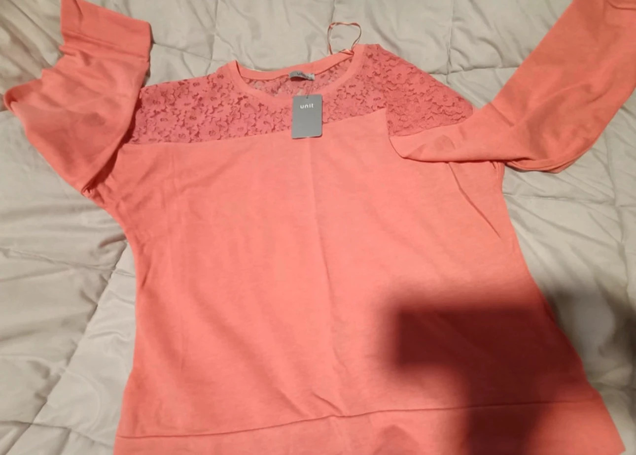 Blusa. O camiseta manga larga talla XL color naranja salmón – Unit – taille XL / 42 / 14