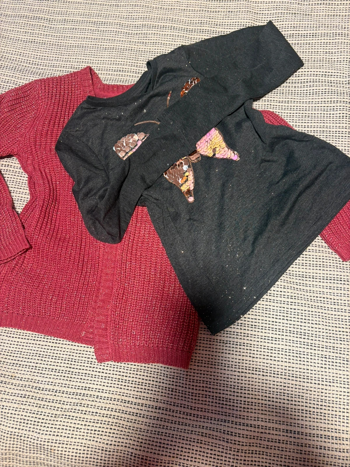 Conjunto Suéter rosa fucsia y camiseta gris oscuro de manga larga talla 9-10 años (amoi.c) – Primark – taille 9 ans / 134 cm 2