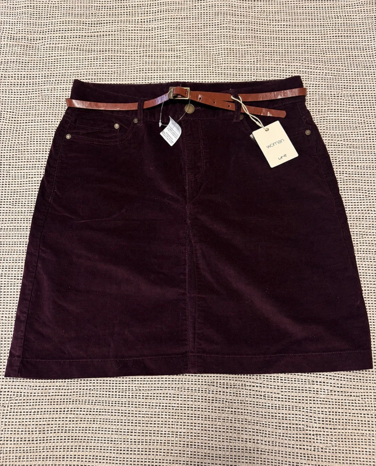 Falda burdeos de Unit en pana talla L – Unit – taille L / 40 / 12