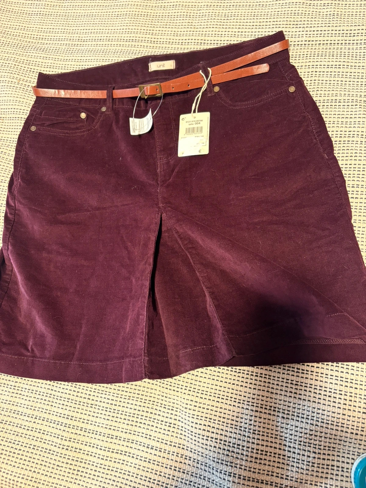 Falda burdeos de Unit en pana talla L – Unit – taille L / 40 / 12 3