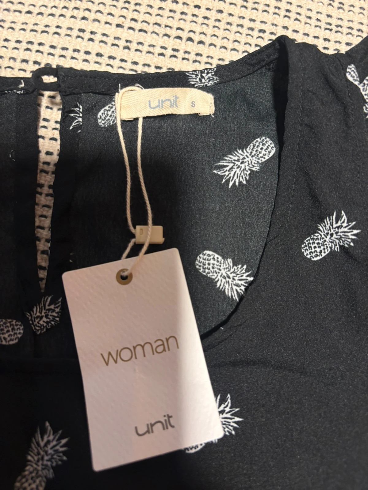 vestido midi talla S de color negro con estampado de piñas blancas – Unit – taille XS / 34 / 6 4