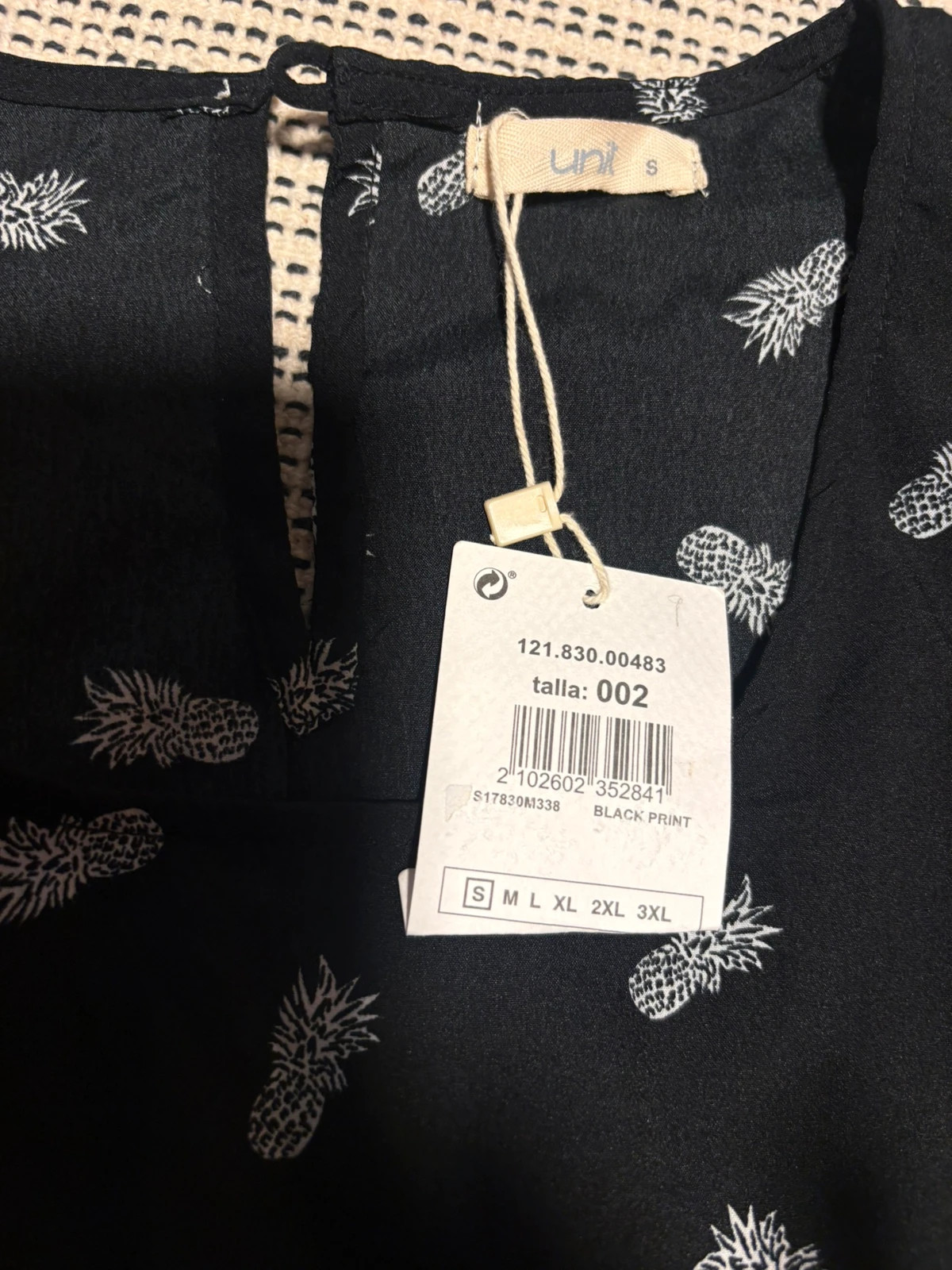 vestido midi talla S de color negro con estampado de piñas blancas – Unit – taille XS / 34 / 6 5