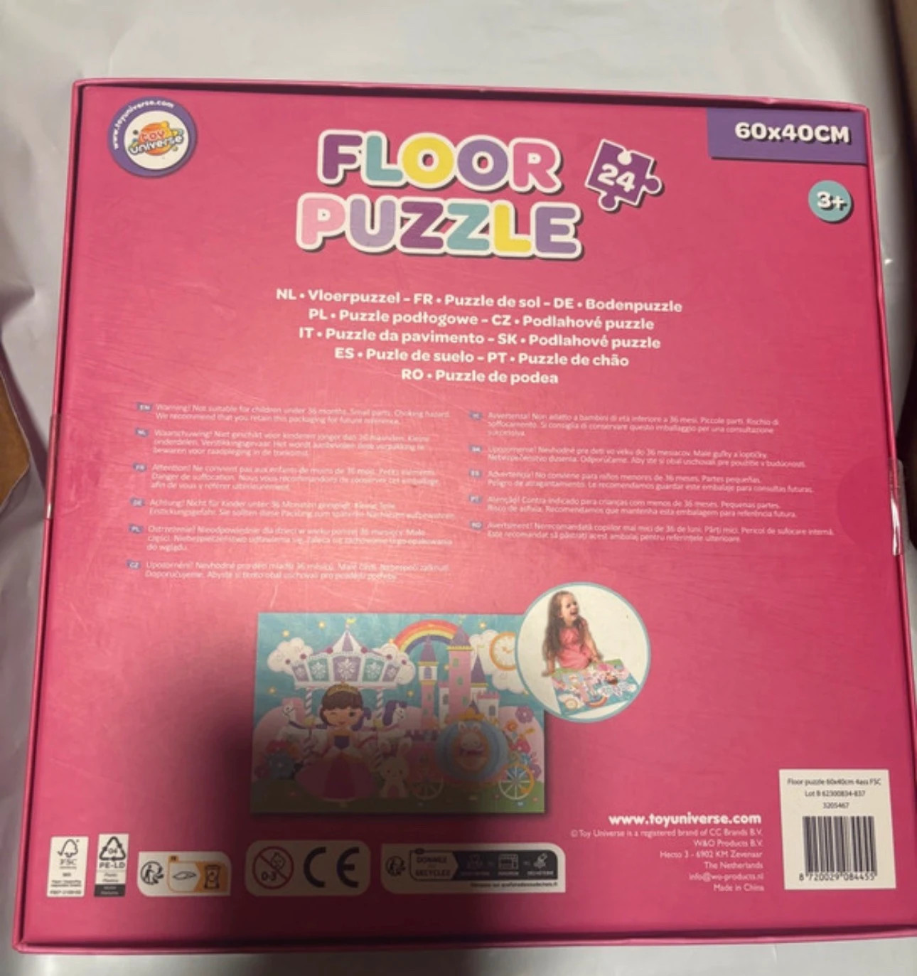 rompecabezas de piso Toy Universe con temática de unicornios y 24 piezas (amoi.act) – Action 3