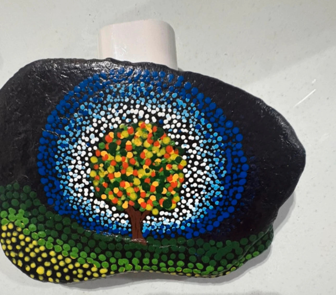 *Piedra Pintada Puntillismo "Árbol de la Vida" Pierre Peinte Dot Art Painted Rock – Hecho a Mano 4
