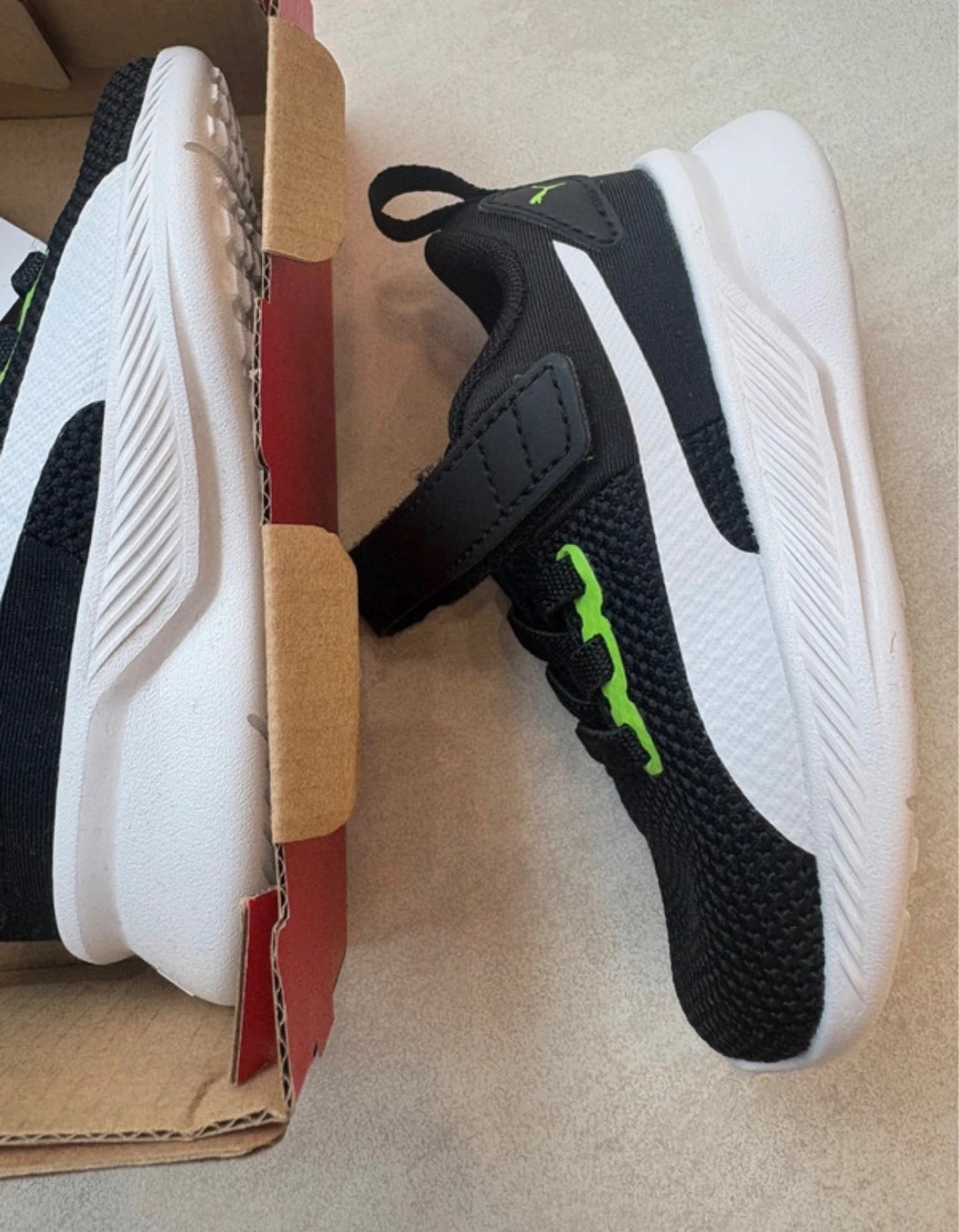 Tenis Puma Unisex Flyer Runner V (amoih) – Puma – taille 21 5