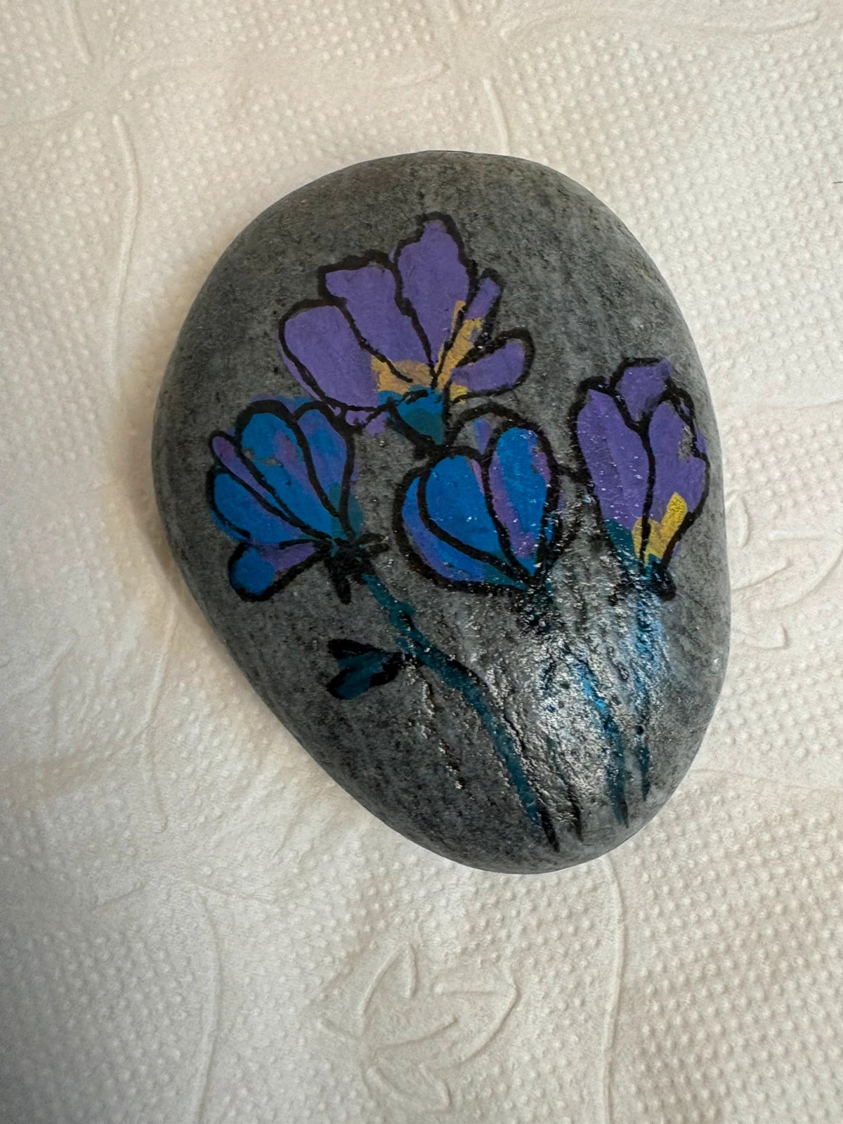 Piedra pintada con acrílico (amoi) – Fait Main 2