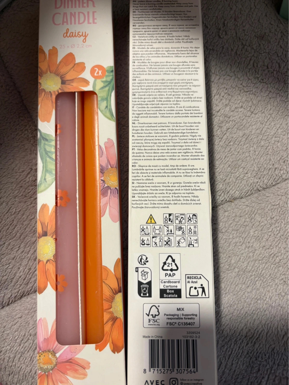 Dos set de velas una de flores naranjas otras de corazones lila (amoi.act) – Avec 2