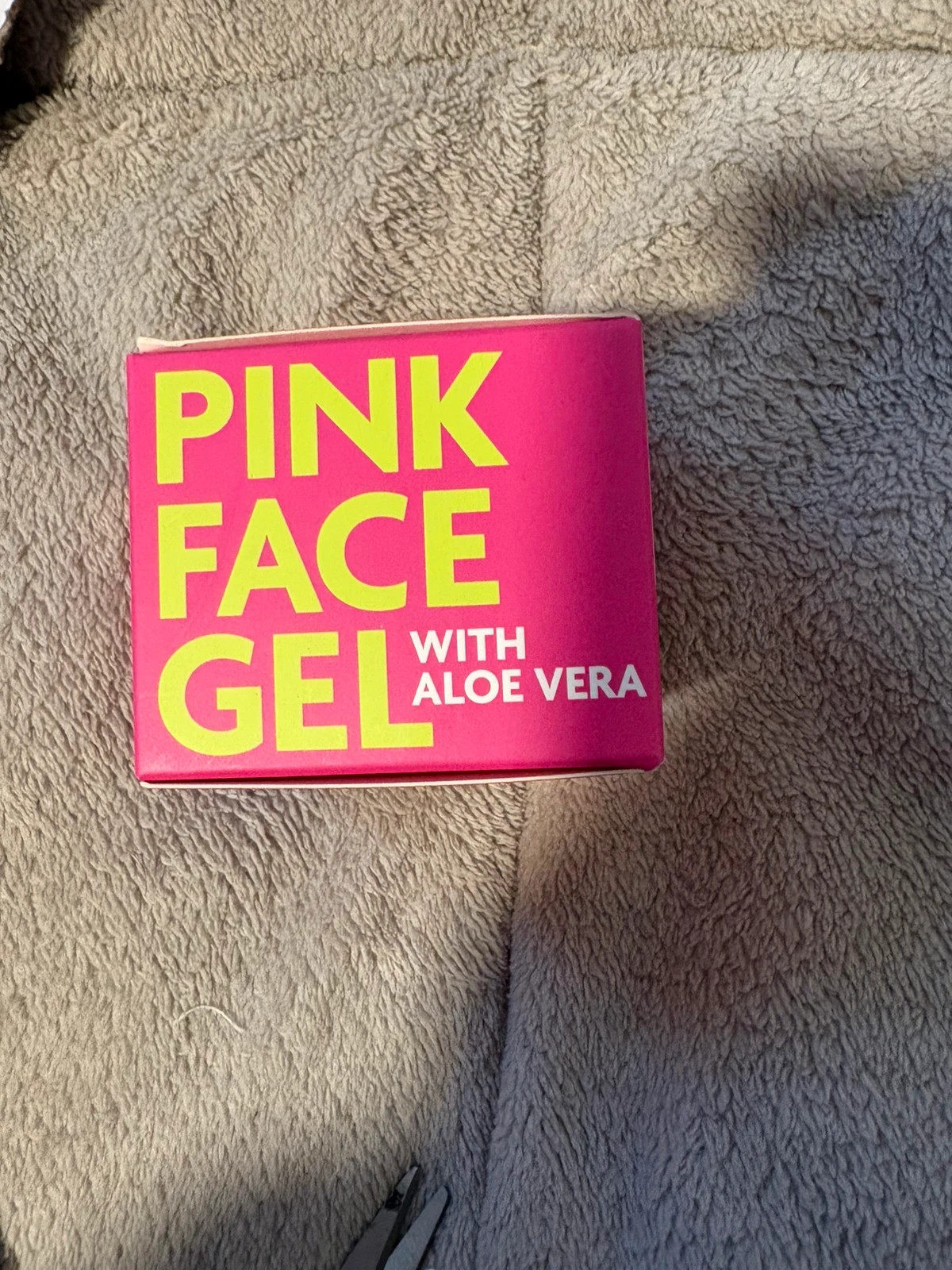 Pack de 2 Pink Face Gel with Aloe Vera de la marca The Beauty Dept (amoi.act)2 – The Beauty Dept 2