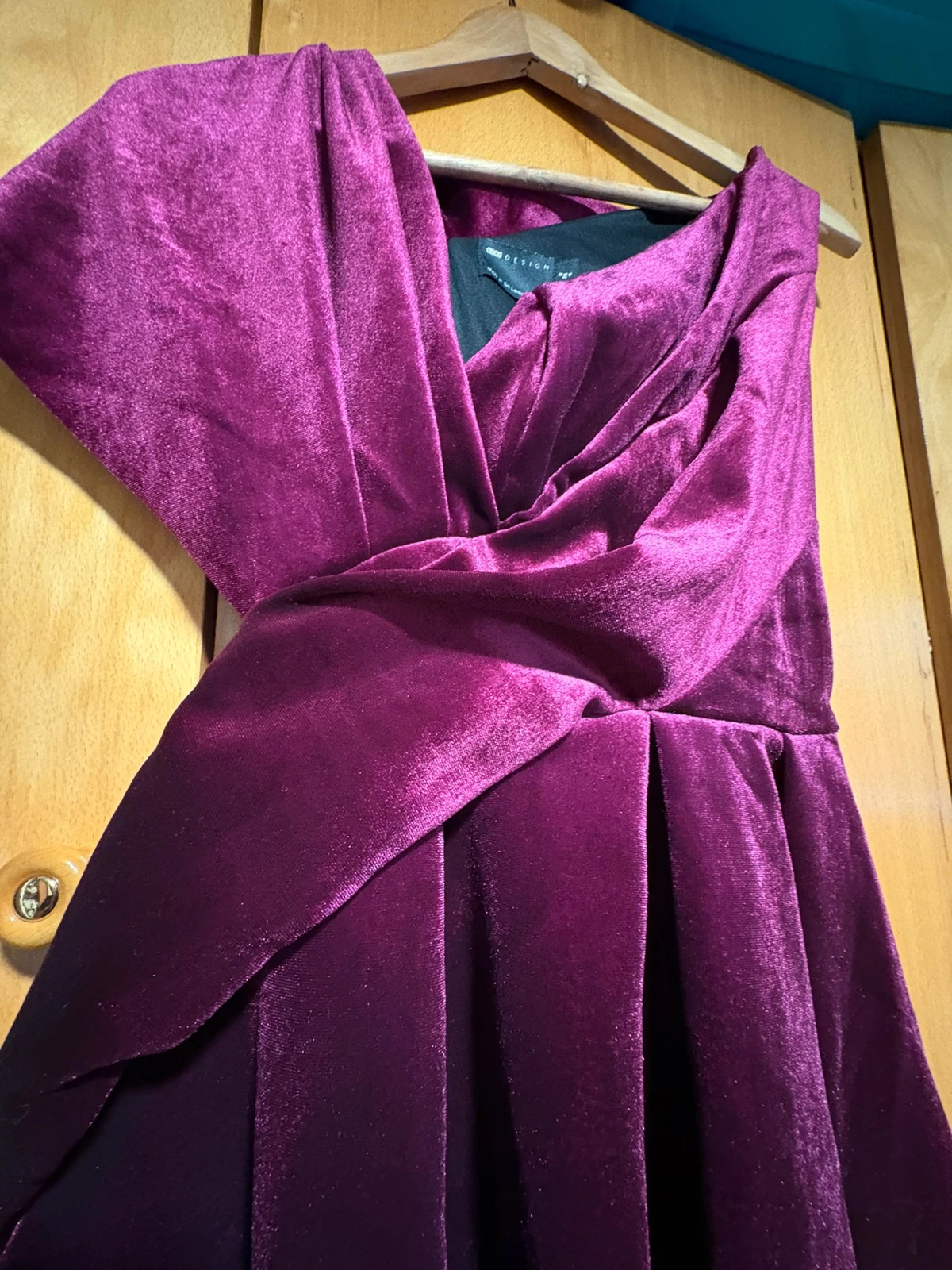 vestido talla 36 de terciopelo color magenta con escote drapeado de ASOS Design (aml.h) – ASOS Design – taille S / 36 / 8 3