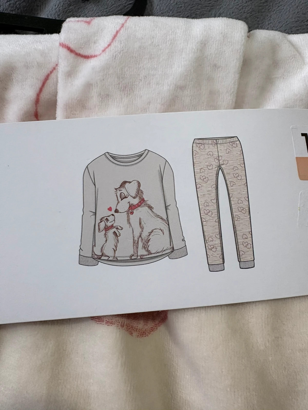 Pijama niña parte de arriba perritos y abajo corazones talla 5-6 años (amoi.b) – TEX – taille 5 ans / 110 cm 3