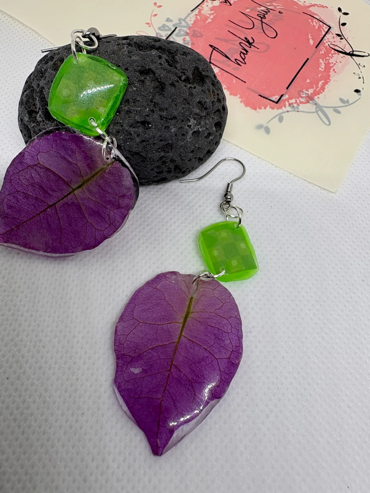 Pendientes hechos a mano buganvilla lila (amoi)