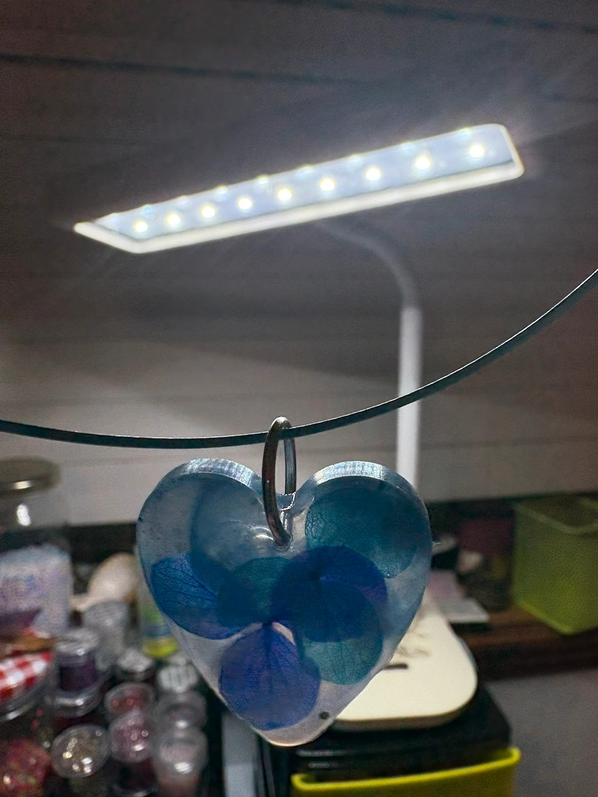 colgante flor (amoi) – Mano 3