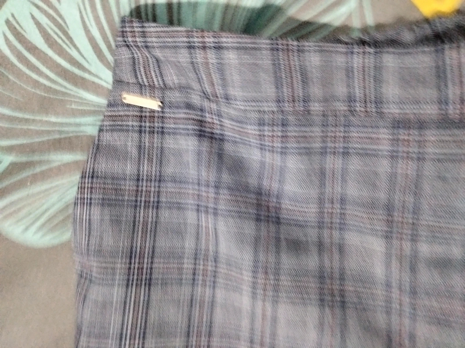 Pantalón a cuadros azul grisáceo Cortefiel talla XL – Cortefiel – taille XL / 42 / 14 3