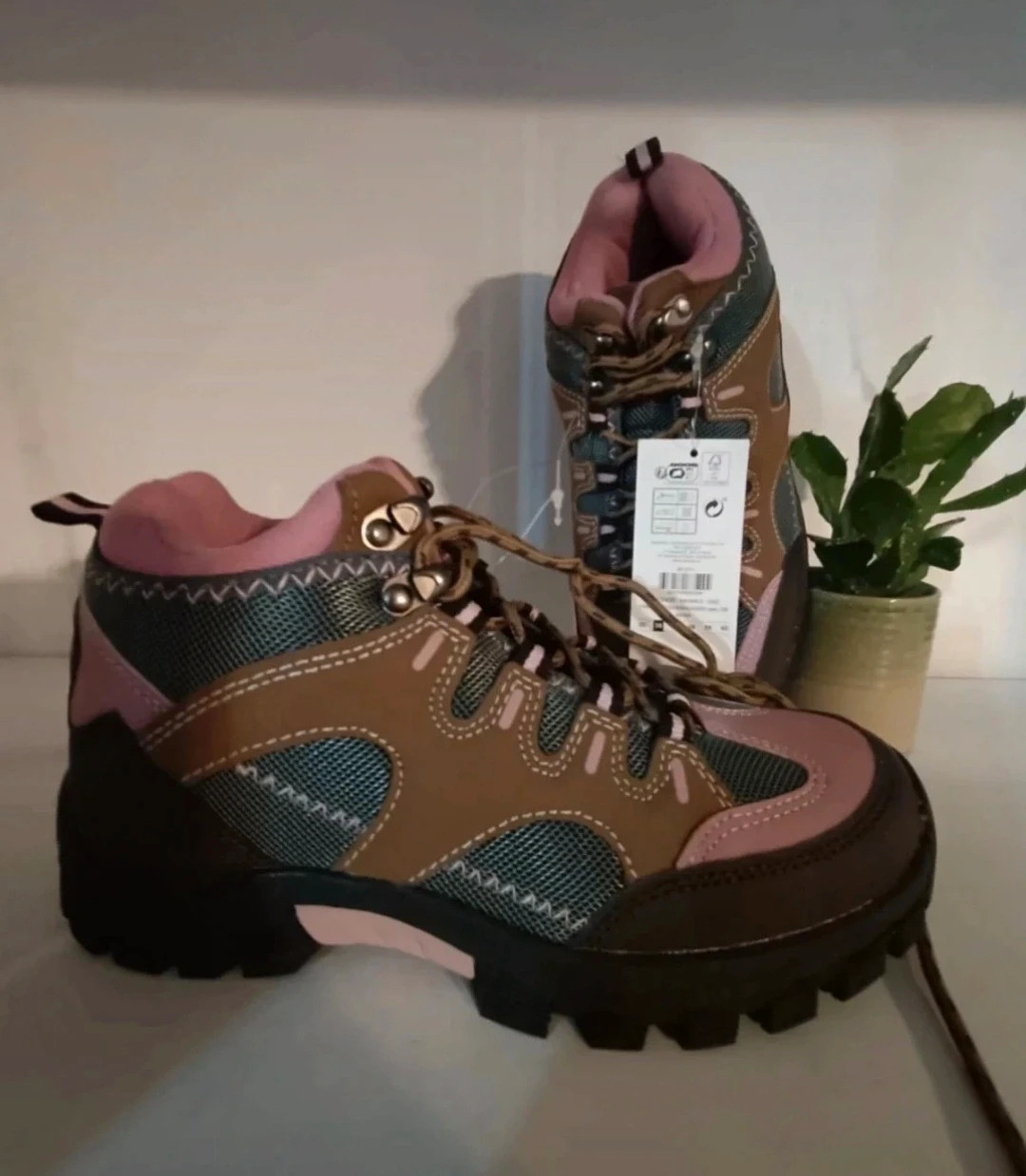 Botas trekking tonos rosas y marrones talla 36 (amsl°D)