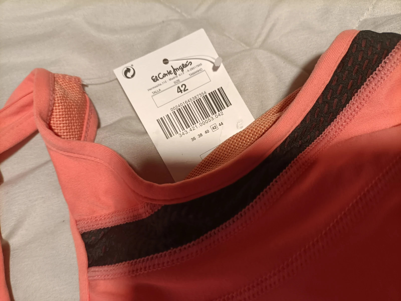 Camiseta deportiva con relleno en pecho talla 42 (amsl) – Boomerang – taille XL / 42 / 14 4