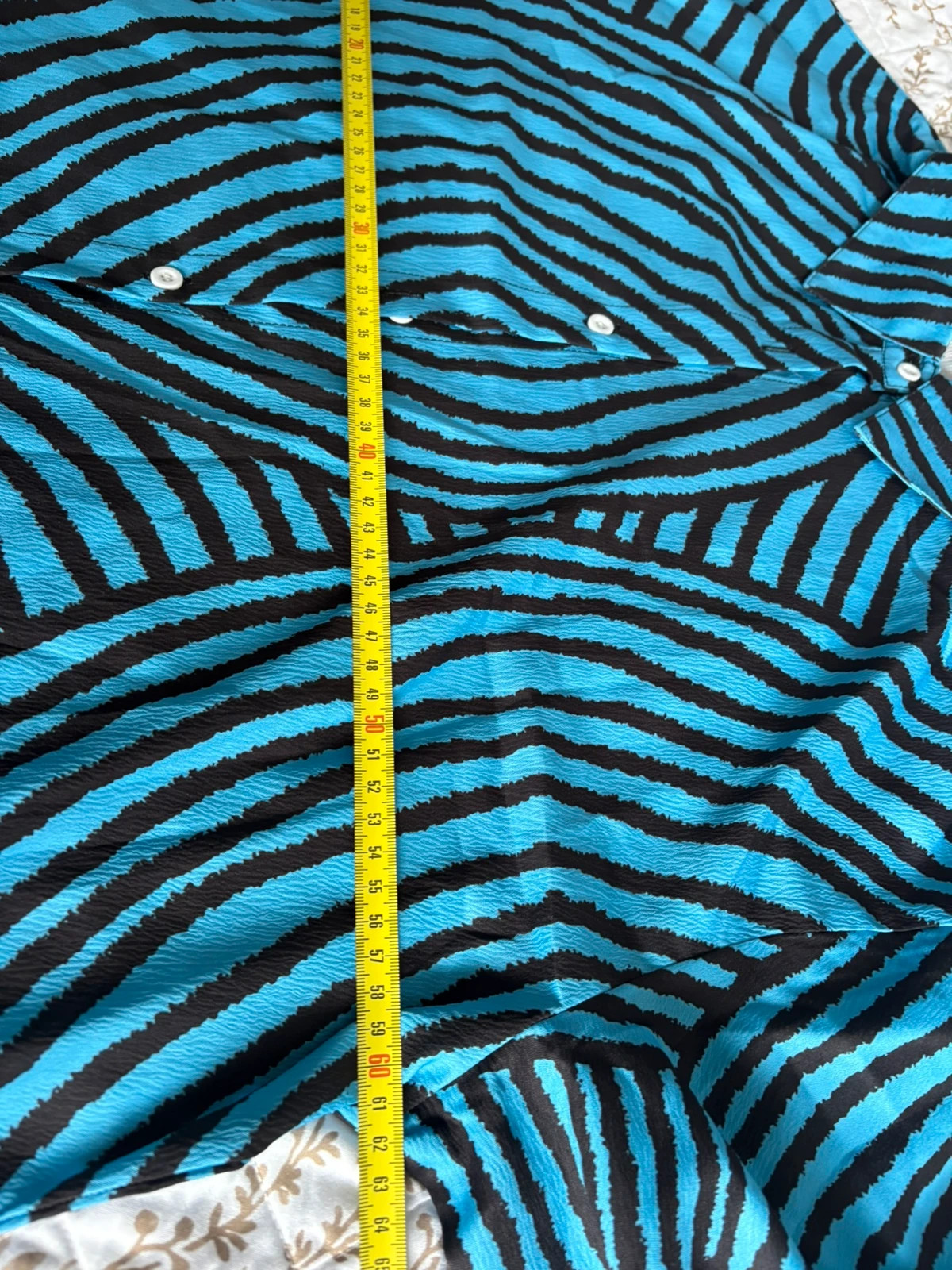 Bluss estampado zebra en azul talla grande 2XL (amoi~f) – Shein – taille XXL / 44 / 16 3