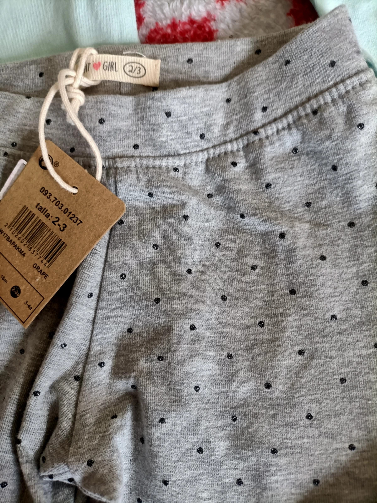 Ensemble 2 leggins et un tee shirt manches longues taille 2-3ans (amsl.B) – Unit – taille 24-36 mois / 92 cm 5