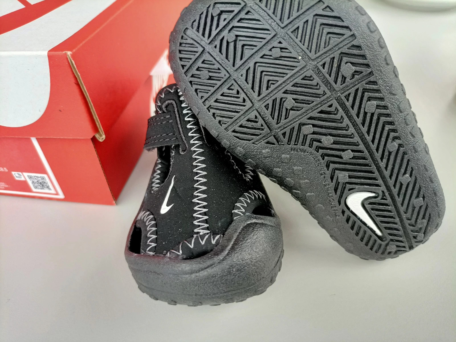 sandalias suray protect negras talla 18'5 (amsl°8) – Nike – taille 18 4