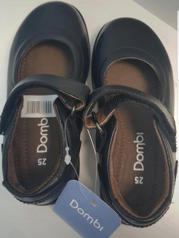 Merceditas de piel negras de la marca Dombi talla 25 (amsl)(3) – Dombi – taille 25 3