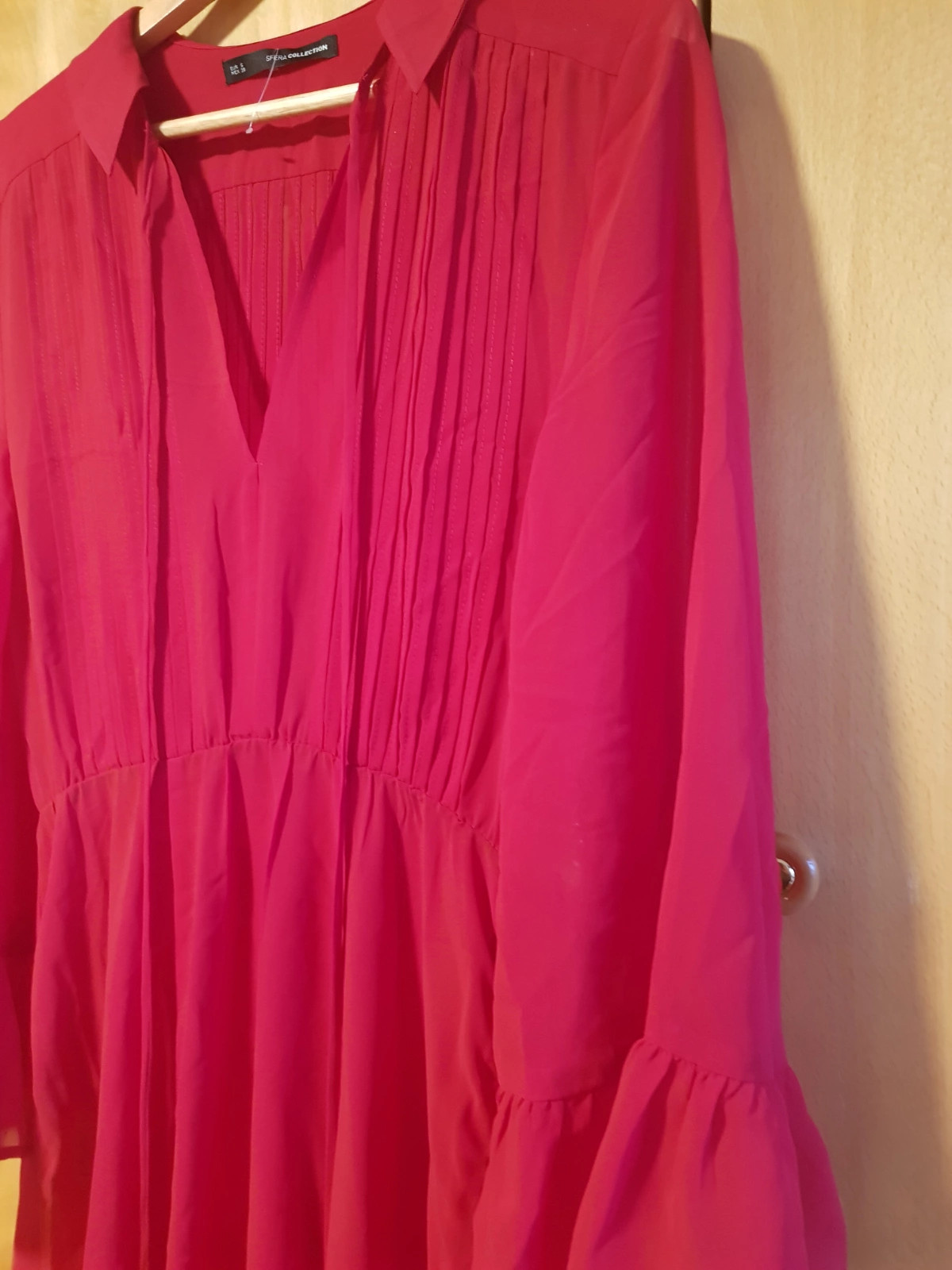 Vestido rojo largo muy ligero aberturas en la falda parte de arriba con pliegues, talla S (amsl.b) – Sfera – taille S / 36 / 8 3