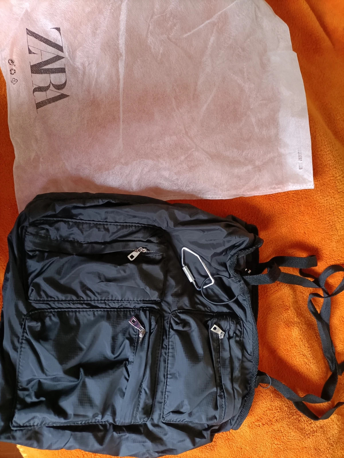Bolso de Zara negro (amoi.e) – Zara 3