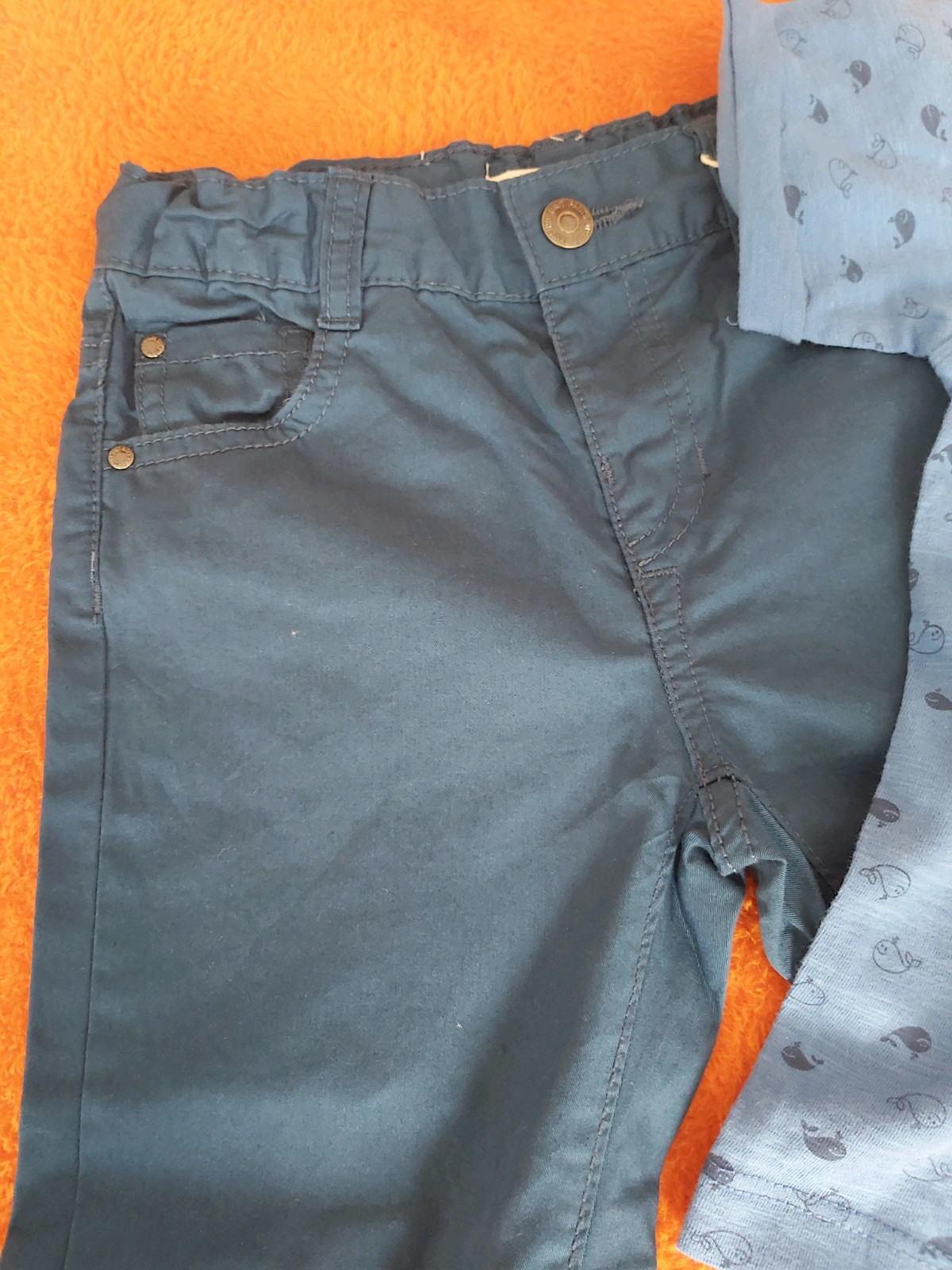 Conjunto pantalon y camiseta 3-4 años (amsl.2) – Unit – taille 24-36 mois / 92 cm 2