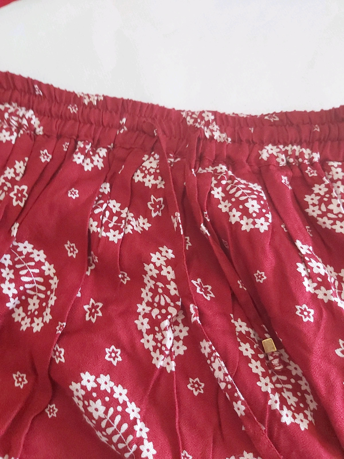 Faldita talla M – Unit – taille M / 38 / 10 5