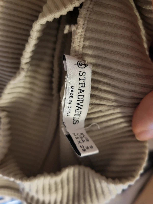 top 202 n Femme – Stradivarius – taille S / 36 / 8 4