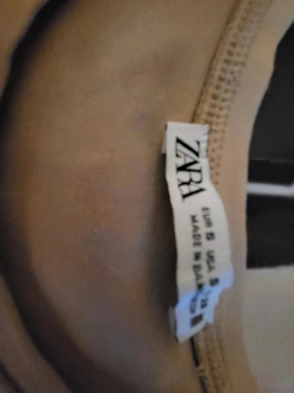 Tshirt Femme n201 – Zara – taille S / 36 / 8 2
