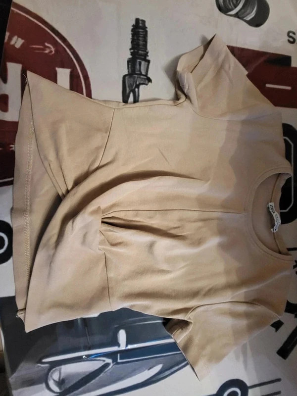 Tshirt Femme n201 – Zara – taille S / 36 / 8