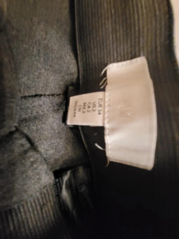 Pantalon élégant gris n251 – H&M – taille XS / 34 / 6 3
