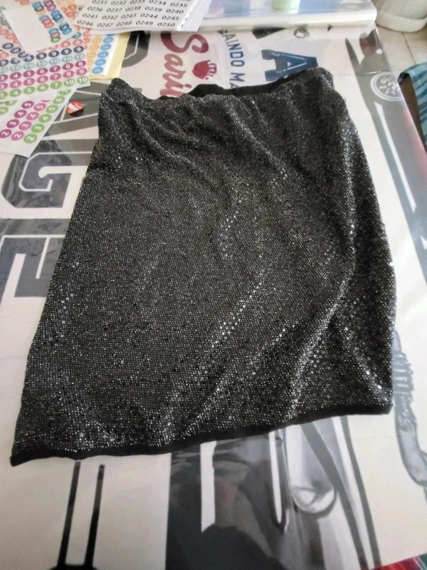 Jupe noir pailleté n195 – Shein – taille M / 38 / 10 2